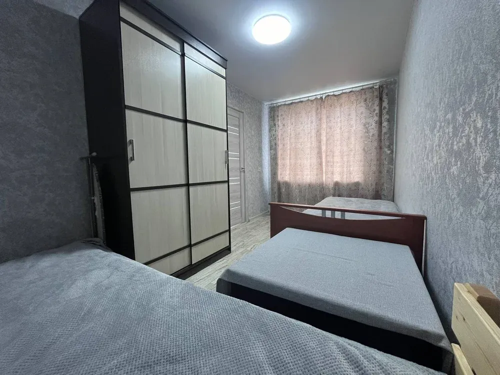 lenina254.webp